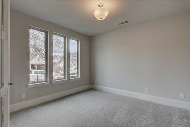 17470 Chestnut Cove Dr, Conroe, TX 77302 - photo 3