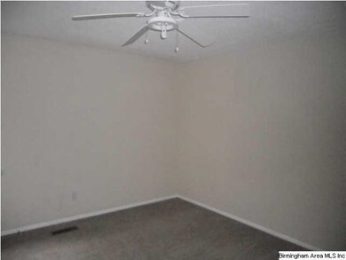 1914 Springlake Ct, Birmingham, AL 35215 - photo 7