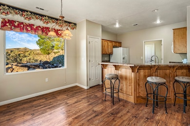 205 W Terrace Cir, Toquerville, UT 84774 - photo 6