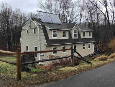 194 Stone Crest Ave, White River Junction, VT 05001 - photo 2