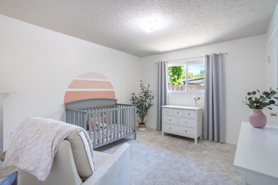 3615 Mercury Dr, Redding, CA 96002 - photo 6