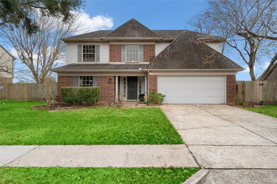 5102 Spring Branch Dr, Pearland, TX 77584 - photo 2