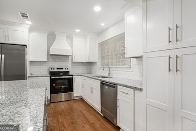 1872 Forrest Rd, Lawrenceville, GA 30043 - photo 4