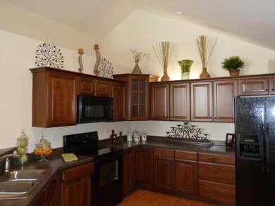 Kitchen Hardwood floors