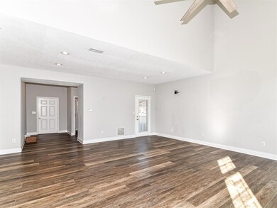 19544 Silver Spring Dr, Noblesville, IN 46062 - photo 6