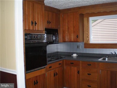 3016 W Germantown Pike unit 25, Norristown, PA 19403 - photo 5