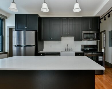 55 Plymouth St unit 3, Cambridge, MA 02141 - photo 2