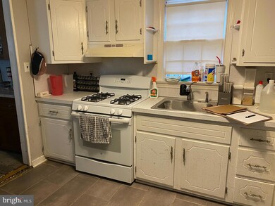 48 Franklin Ave, Clementon, NJ 08021 - photo 6