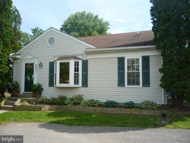 2421 Yarmouth Ln, Crofton, MD 21114 - photo 2