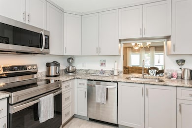 882 Worcester Ln unit A, Lake Worth, FL 33467 - photo 3