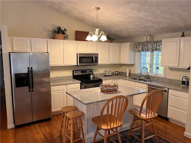 2 Fairlawn Way, Lincoln, RI 02865 - photo 5