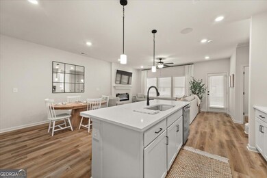 299 Summit Dr W unit 3, Jasper, GA 30143 - photo 4