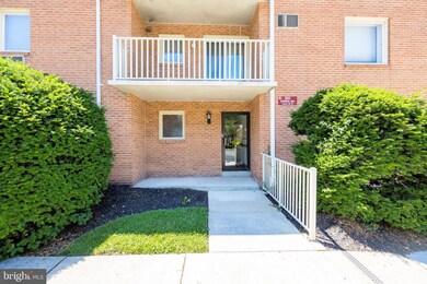 100 Winding Way unit A11, Downingtown, PA 19335 - photo 2