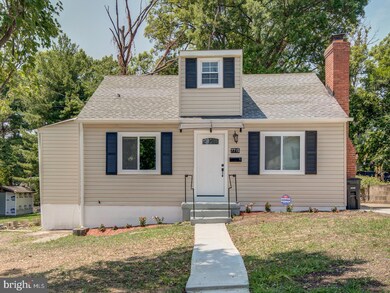 7715 Garrison Rd, Hyattsville, MD 20784 - photo 2