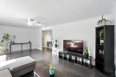 9126 Round Top Rd, Cincinnati, OH 45251 - photo 7