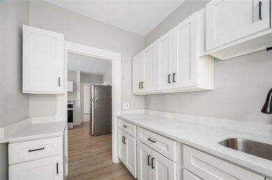 65 Hendrick St unit 2, Providence, RI 02908 - photo 4