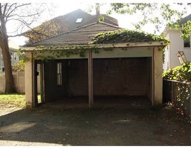 33 Grafton St, Arlington, MA 02474 - photo 4