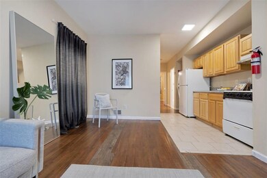 362 Randolph Ave, Jersey City, NJ 07304 - photo 7