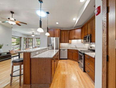 415 S Wells St unit 810, Lake Geneva, WI 53147 - photo 3