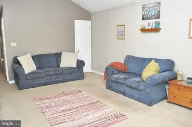 243 E Summit St, Souderton, PA 18964 - photo 5