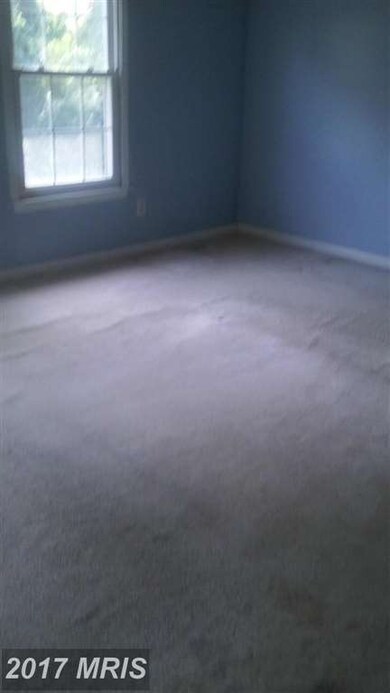 11 Pinecone Ct, Parkville, MD 21234 - photo 6