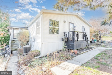 203 Oakfield Ct W, Lancaster, PA 17603 - photo 5