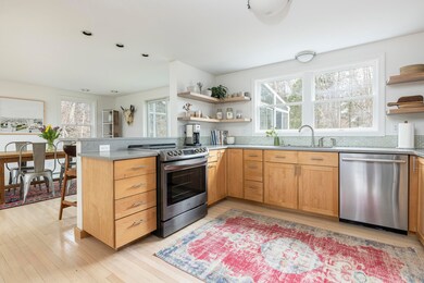Open Kitchen