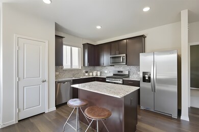 3073 Clydesdale Dr, Alvin, TX 77511 - photo 7