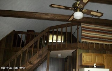 950 Country Place Dr, Tobyhanna, PA 18466 - photo 3