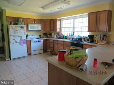 6604 Farmstead Ln, Fredericksburg, VA 22407 - photo 3