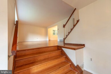 1166 Strathmann Dr, Southampton, PA 18966 - photo 7