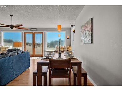 118 NW Oceania Dr, Waldport, OR 97394 - photo 7