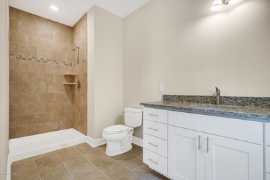 2446 Paynters Rd Unit C-print-005-4-Bath