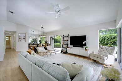 32 Admirals Ct, Palm Beach Gardens, FL 33418 - photo 5