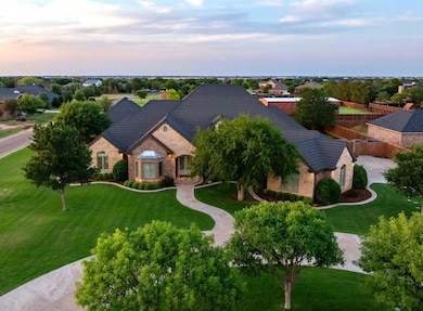 5402 160th St, Lubbock, TX 79424 - photo 2