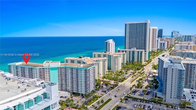 Sea Air Towers unit 1225, Hollywood, FL 33019 - photo 3