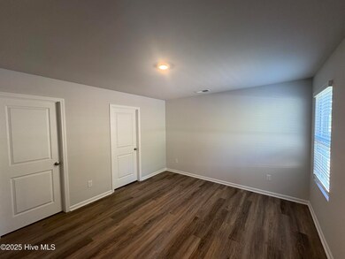 4826 Abbington Oaks Way SE, Southport, NC 28461 - photo 5