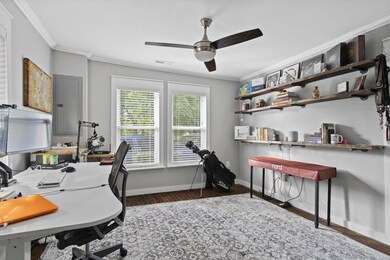 935 Pine Grove Ave, Johnson City, TN 37601 - photo 6