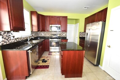 315 Morning Glory Dr, Monroe Township, NJ 08831 - photo 6