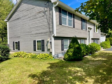 51 Wildwood Dr, Brunswick, ME 04011 - photo 5