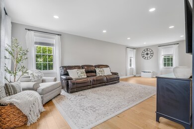 447 Sharps Lot Rd, Swansea, MA 02777 - photo 6