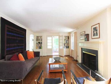 06 Living Room