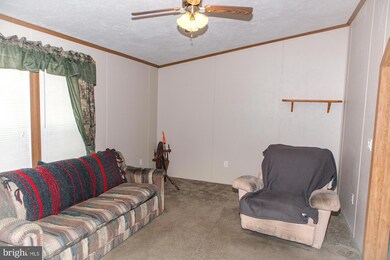 215 Laurel Run Dr, Quakertown, PA 18951 - photo 7