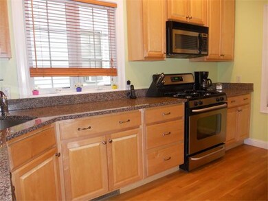 87 Pleasant St unit A, Woburn, MA 01801 - photo 4