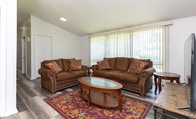 3007 Castle Ct, Salina, KS 67401 - photo 6