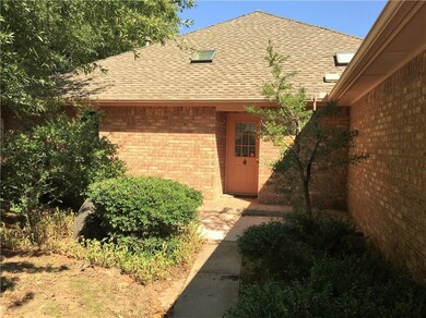 14 E Franklin St, Shawnee, OK 74804 - photo 2