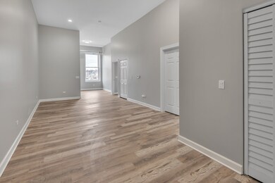 26 N Broadway unit 2A, Aurora, IL 60505 - photo 3