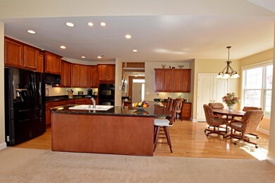 38 W Parsonage Way, Manalapan, NJ 07726 - photo 6