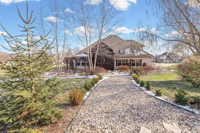 5613 Majestic Cir, Columbia, MO 65203 - photo 3