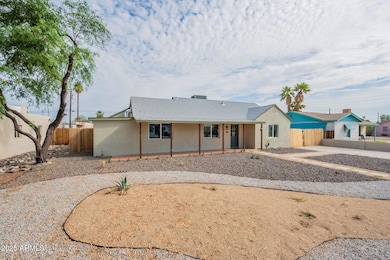 1642 E Turney Ave, Phoenix, AZ 85016 - photo 4